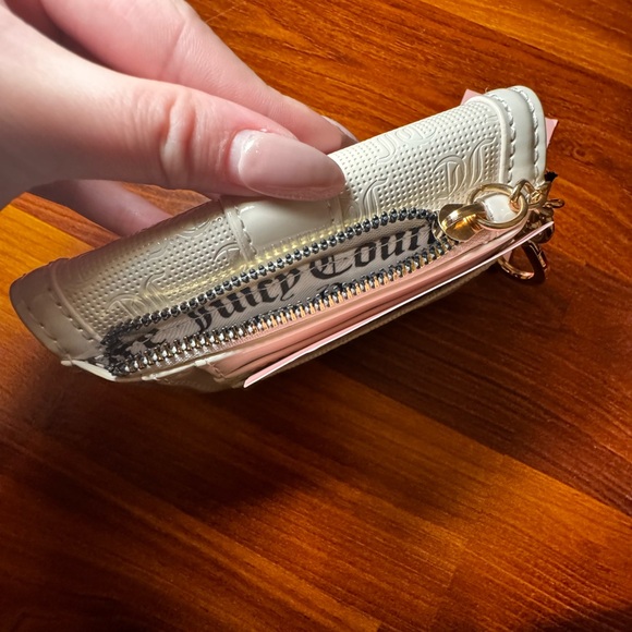 Juicy Couture Nude Trifold Angel Wallet - Picture 5 of 8